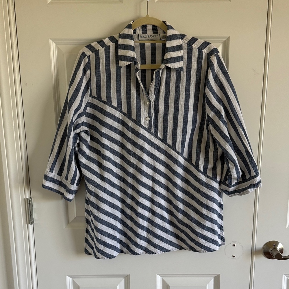 Blue Bayou Austin Striped Tunic Blue and White Top Size XL - Picture 2 of 10